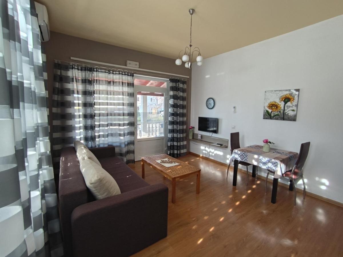 Apartments Kimm Porec Exterior photo