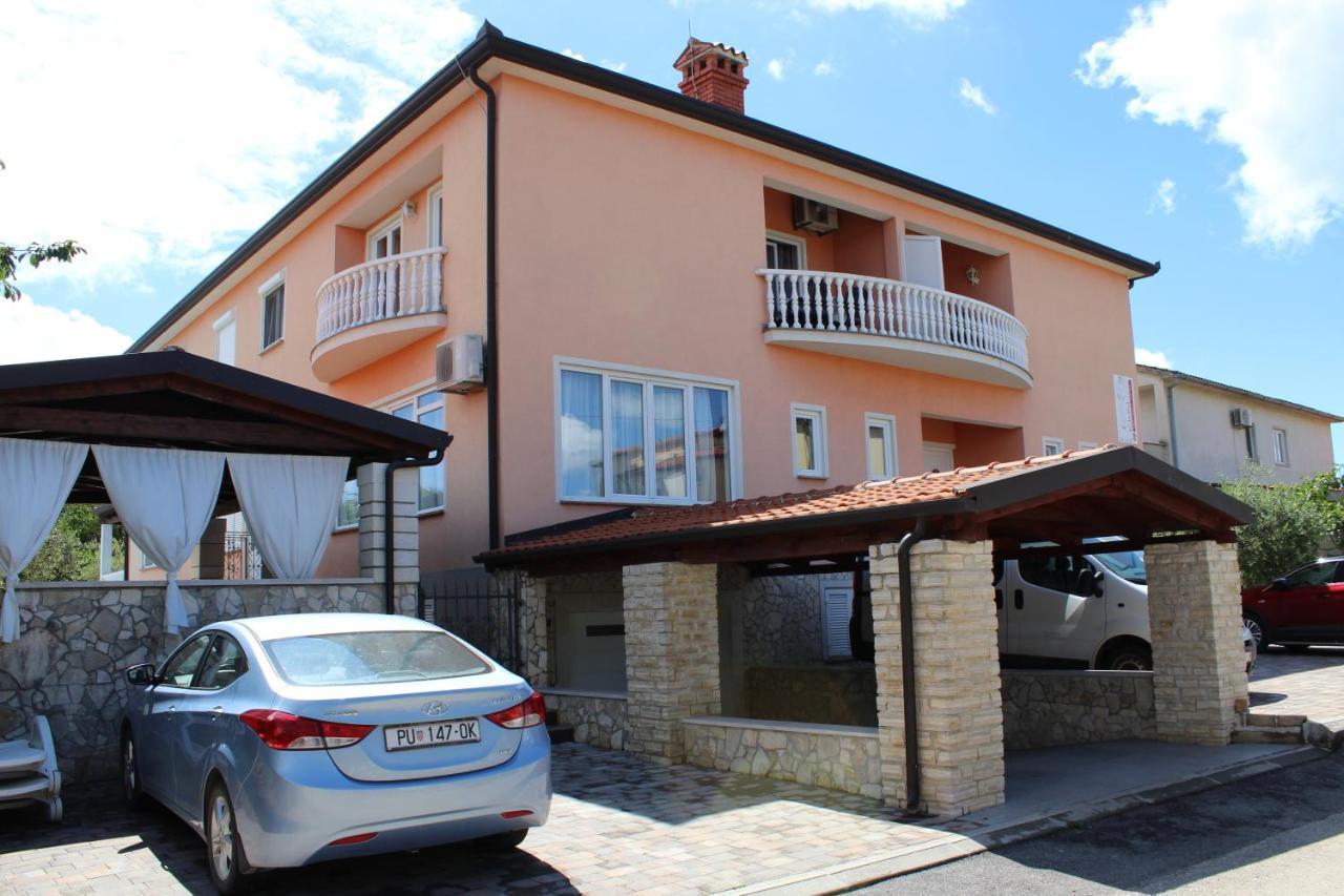 Apartments Kimm Porec Exterior photo